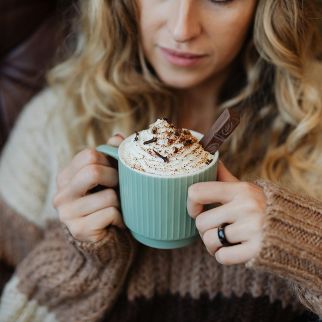 🍂 Cozy Up Your Florida Home: Autumn Furniture &amp; Mattress Refresh Ideas