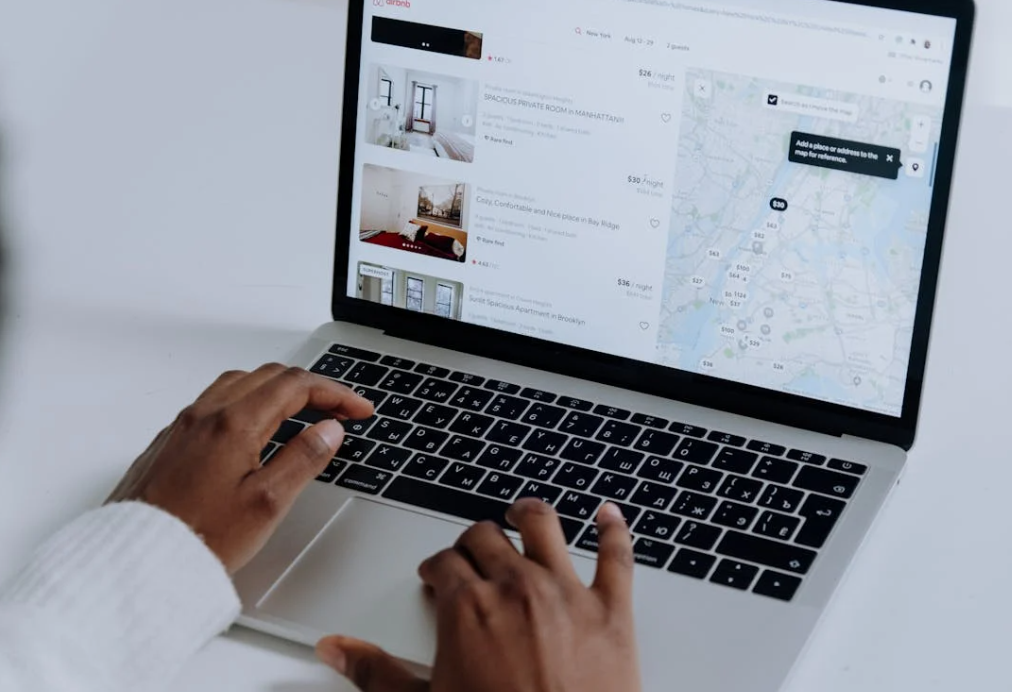 The Airbnb Effect: How Hosts Furnish Smarter