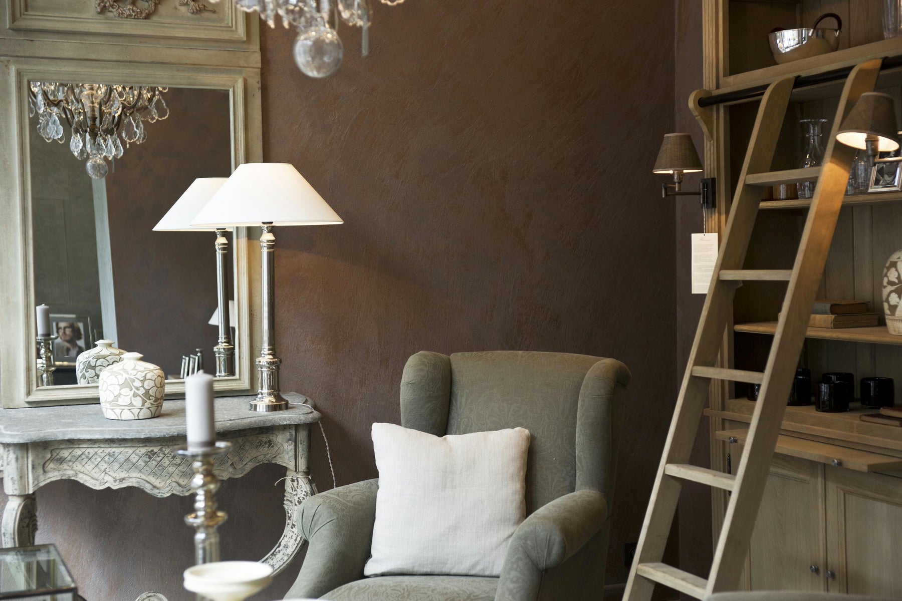 How to Furnish and Decorate Your She-Shed