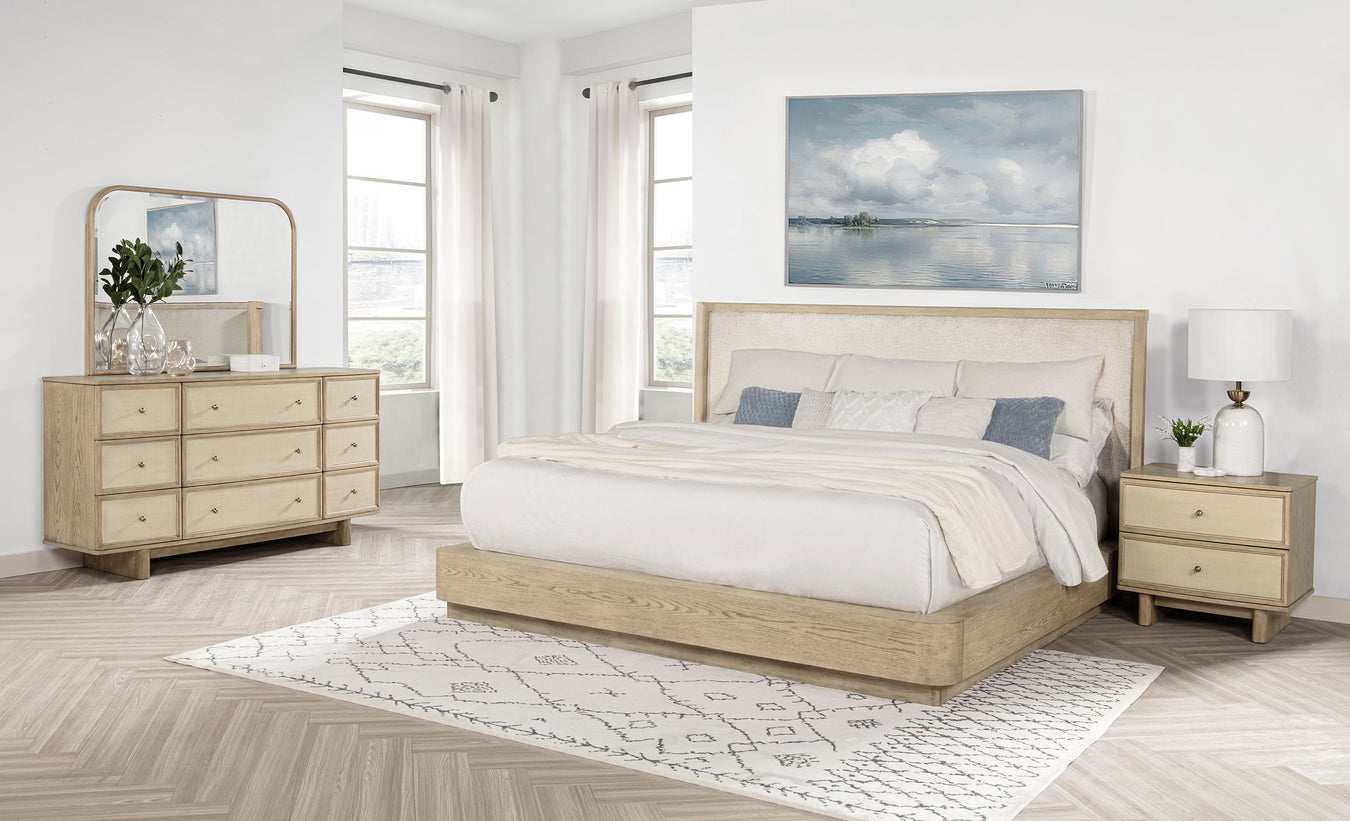 Beige / Oak
