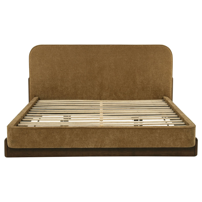 Baldacci Upholstered Platform Bed