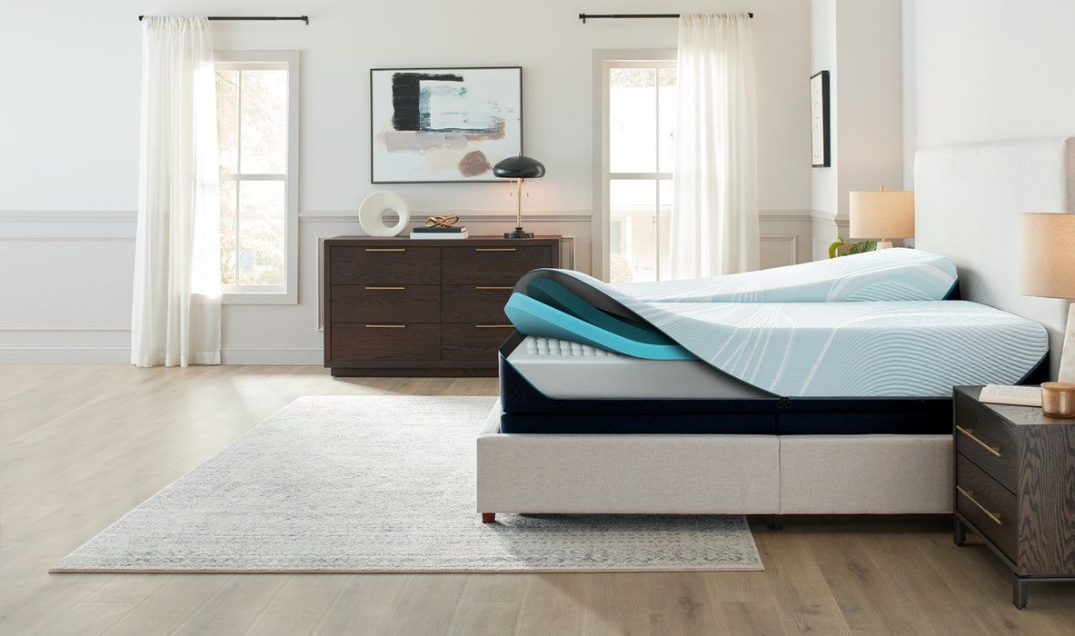 Tempur-Pedic Adapt Medium Hybrid Mattress - Mattress & Furniture Super Center (Tampa, FL)