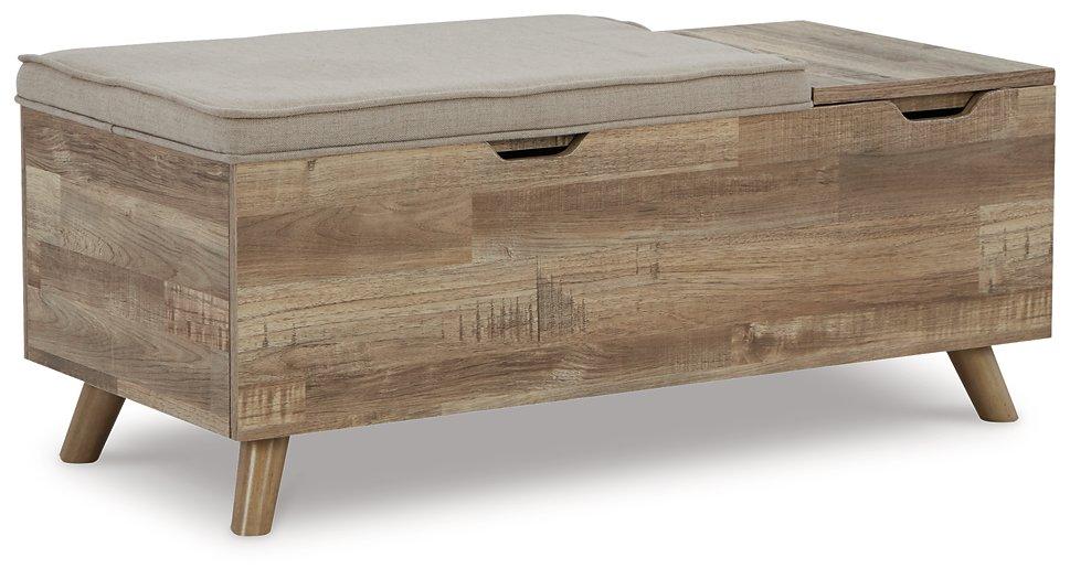 Gerdanet Storage Bench