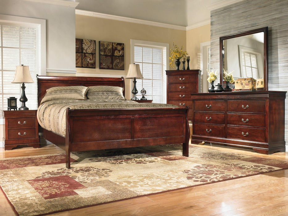 Alisdair Dresser - Mattress & Furniture Super Center (Tampa, FL)