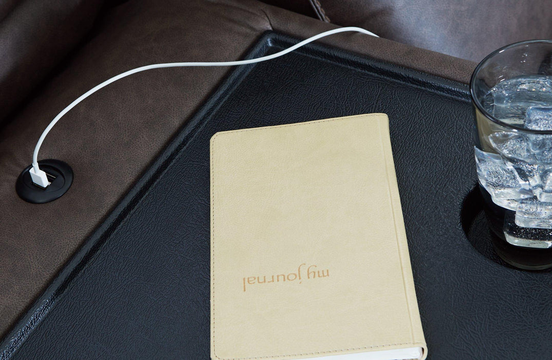 Lavenhorne Living Room Set - Mattress & Furniture Super Center (Tampa, FL)