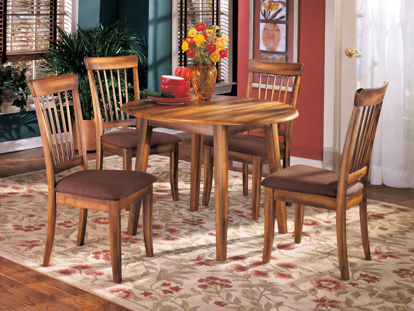 Berringer Dining Set - Mattress & Furniture Super Center (Tampa, FL)