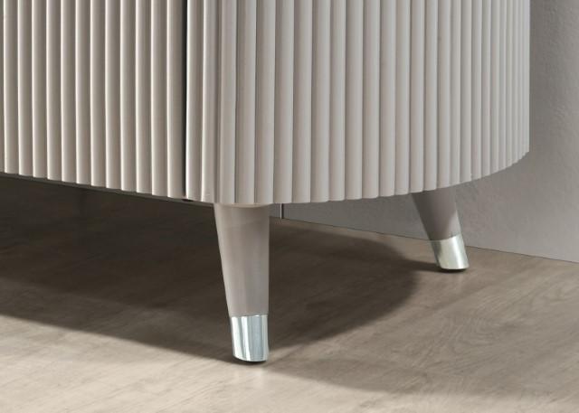 Aldridge Queen & E.King Bed - Mattress & Furniture Super Center (Tampa, FL)