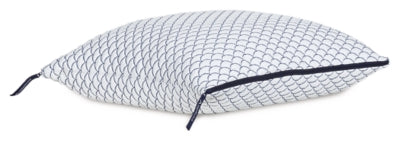 DreamCloudTM Classic / Pillow (Set of 4) - Mattress & Furniture Super Center (Tampa, FL)