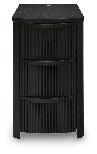 Camdill Chairside End Table - Mattress & Furniture Super Center (Tampa, FL)