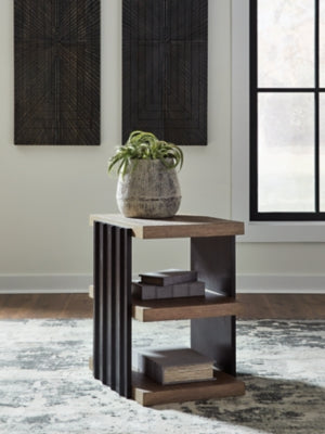 Rylandyn End Table - Mattress & Furniture Super Center (Tampa, FL)
