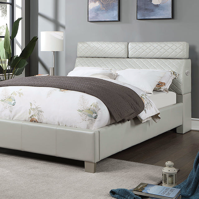 Muttenz E.King & Queen Bed - Mattress & Furniture Super Center (Tampa, FL)