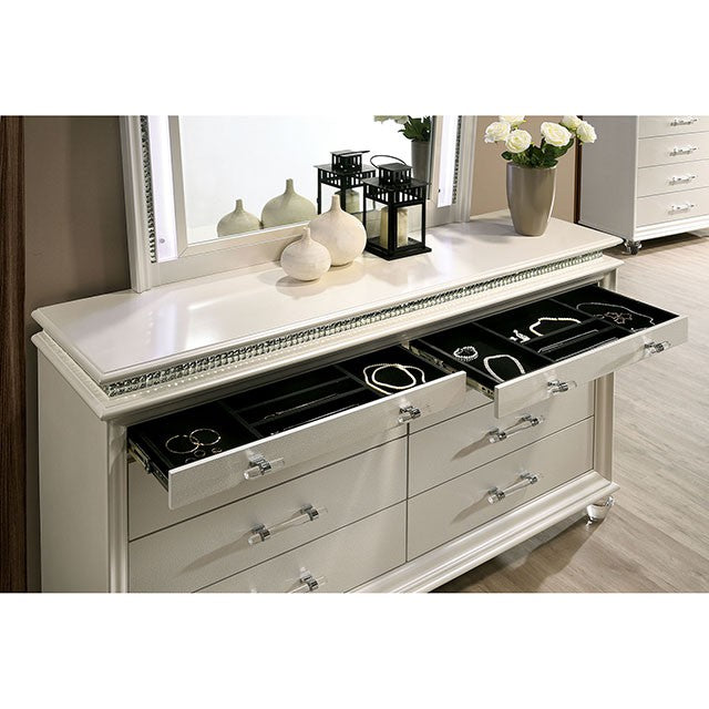 Maddie Queen Bedroom Set - Mattress & Furniture Super Center (Tampa, FL)