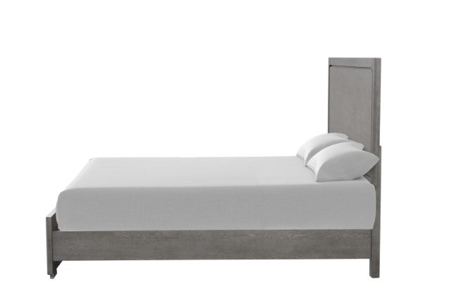 Crowthorne Queen Bedroom Set - Mattress & Furniture Super Center (Tampa, FL)