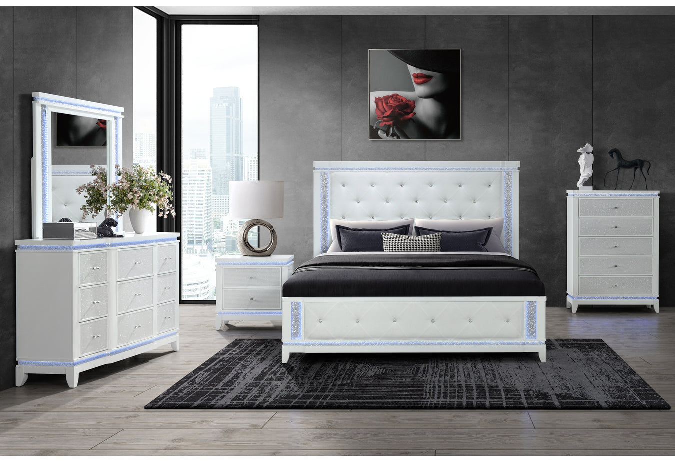 Alina White,Alina White With Cooler